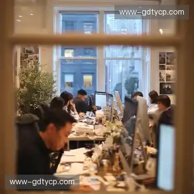 裘思纪